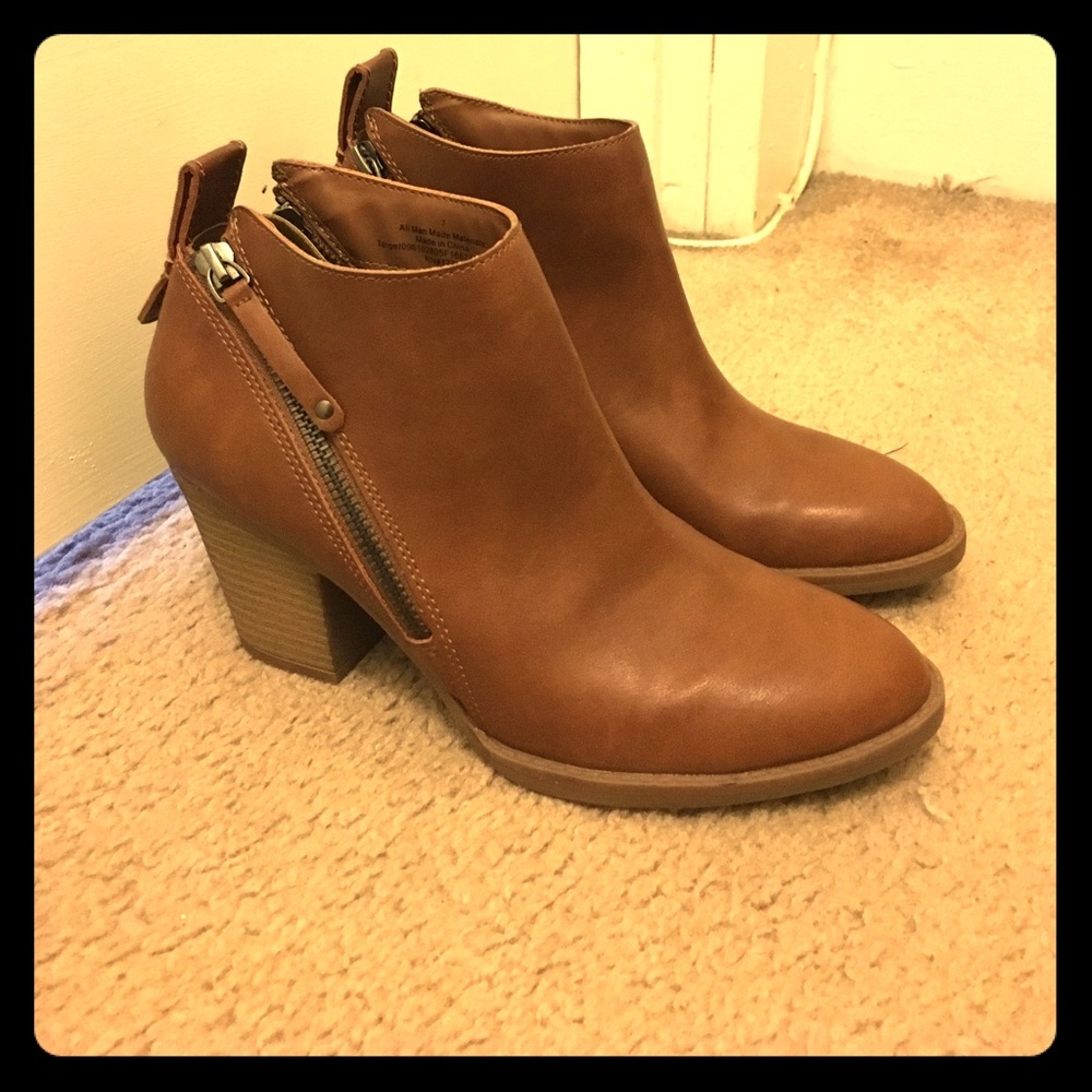 Women's dv Jameson Side Zip Booties
